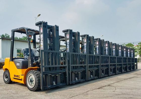 6600LBS 7700LBS Κατασκευαστές ανελκυστήρων ντίζελ 3500kg Ανελκυστήρες ντίζελ