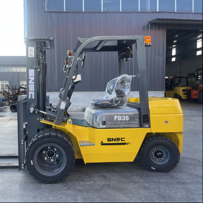 Fuel Efficient 3.5T Diesel Forklift Truck with USA Curtis Controller and Japan Hydraulic System